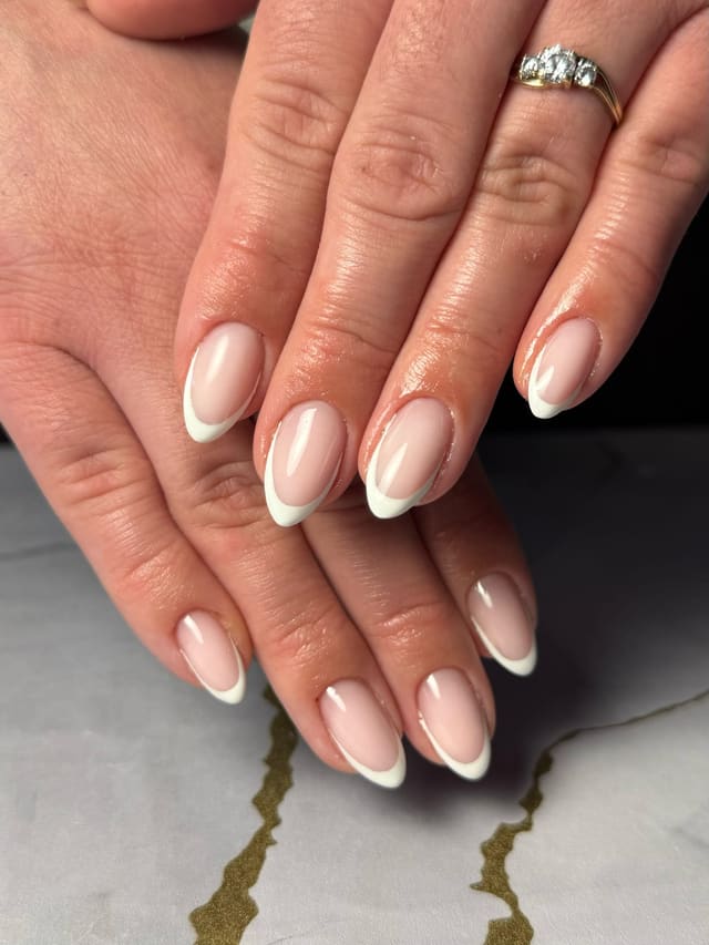 Pose simple raffinée par Andysun Beauty
